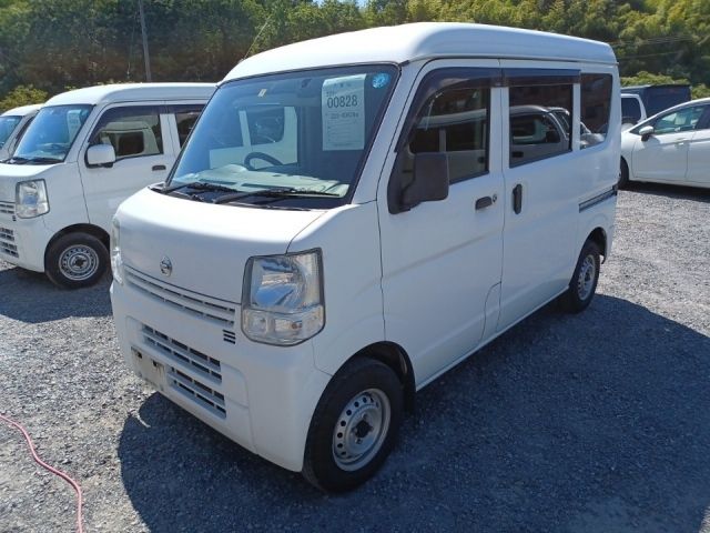 828 NISSAN CLIPPER VAN DR17V 2015 г. (LUM Kobe Nyusatsu)